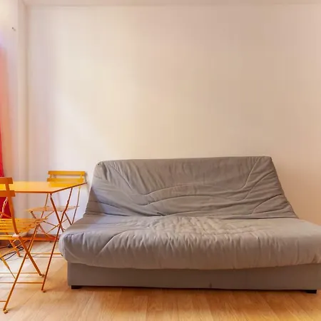 12 Rue Miron Appartement *
